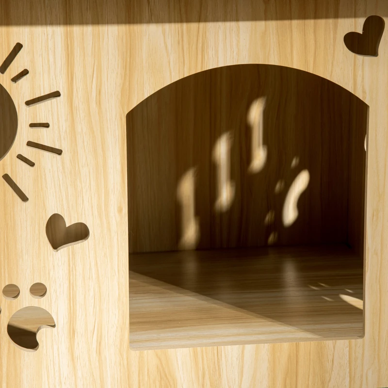 Casa de madeira para cães com desenhos
