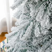 Árvore de Natal 1,80mt com Neve Artificial